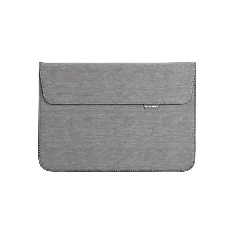 MINIMALISTISCH: Ultradünne Laptoptasche
