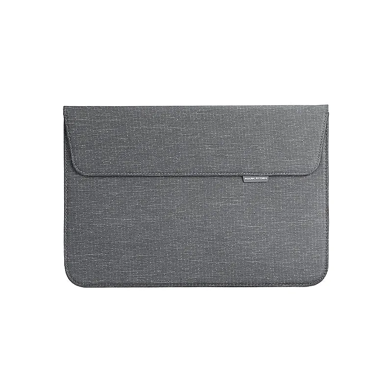 MINIMALISTISCH: Ultradünne Laptoptasche