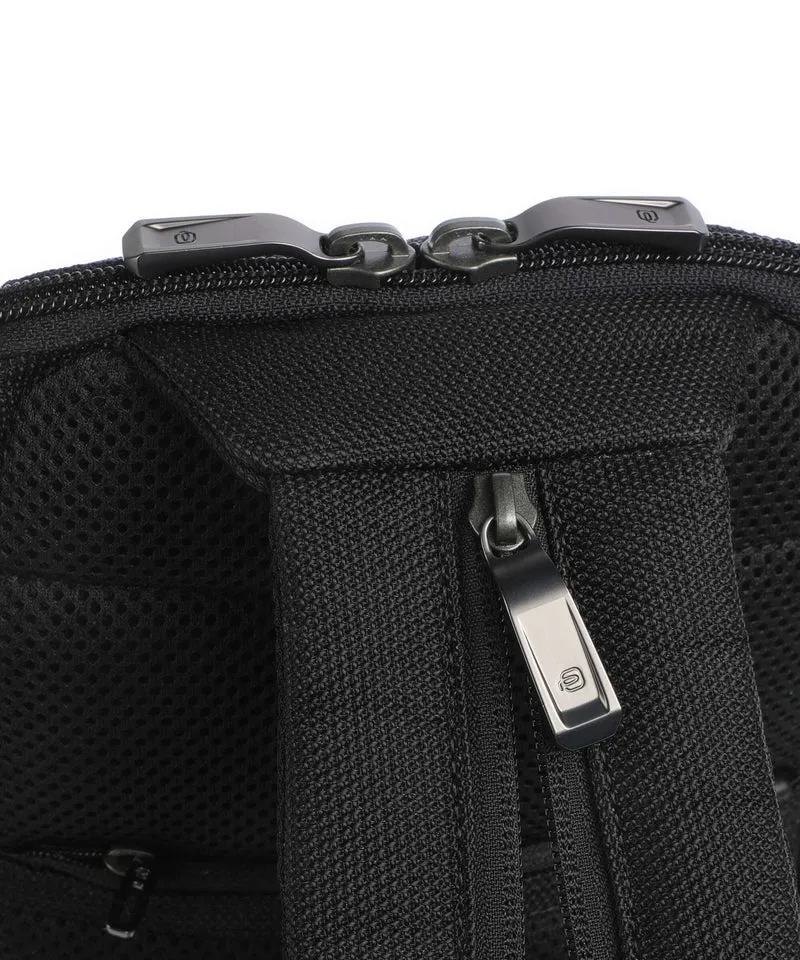 Piquadro Oberon 4 Slingbag black