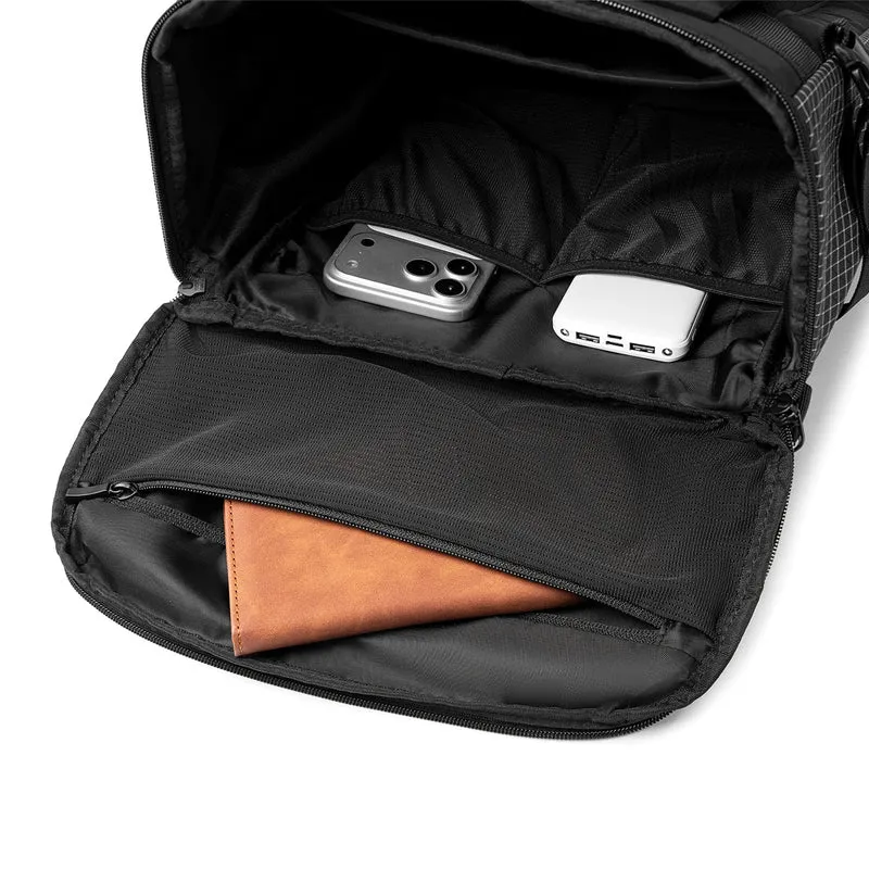 NANO: Reiserucksack für 17-Zoll-Laptops