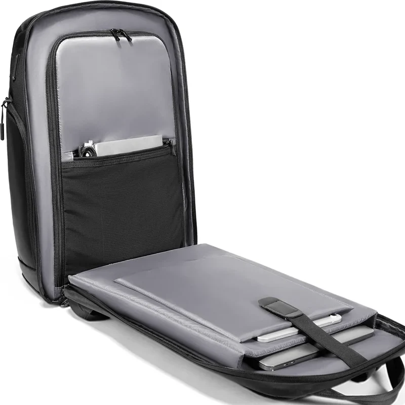 ROAMER: Laptop-Rucksack mit großem Fassungsvermögen