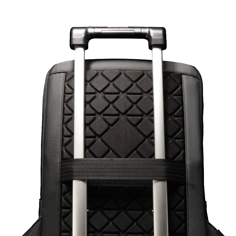 BORDEAUX: Schlanker Business-Laptop-Rucksack (15.6 Zoll)