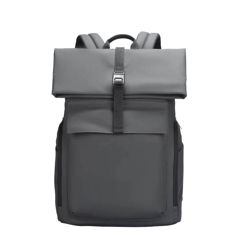 FELIX: Geräumige Rolltop-Tasche für moderne Reisen