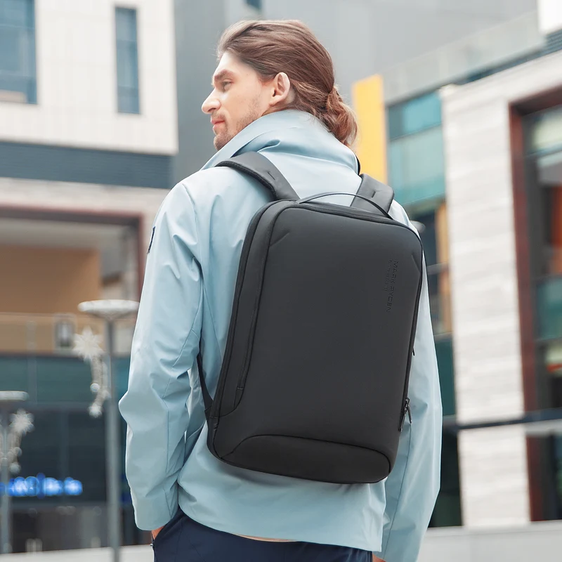 METROPOLITAN II XL: Schlanker 17"-Laptop-Rucksack