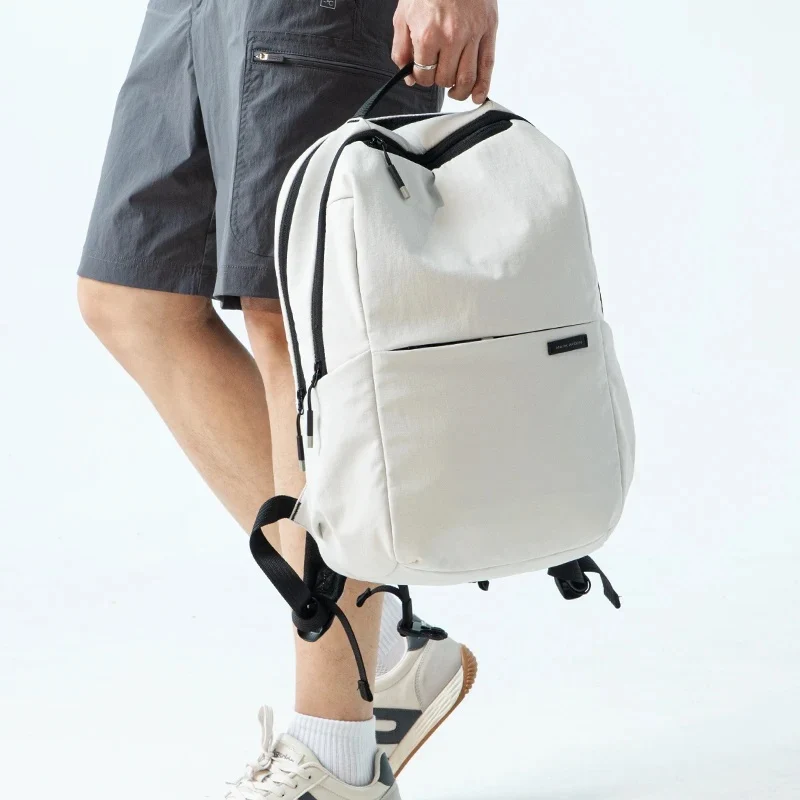 FARO: Leichter 15.6"-Laptop-Rucksack für Reisen