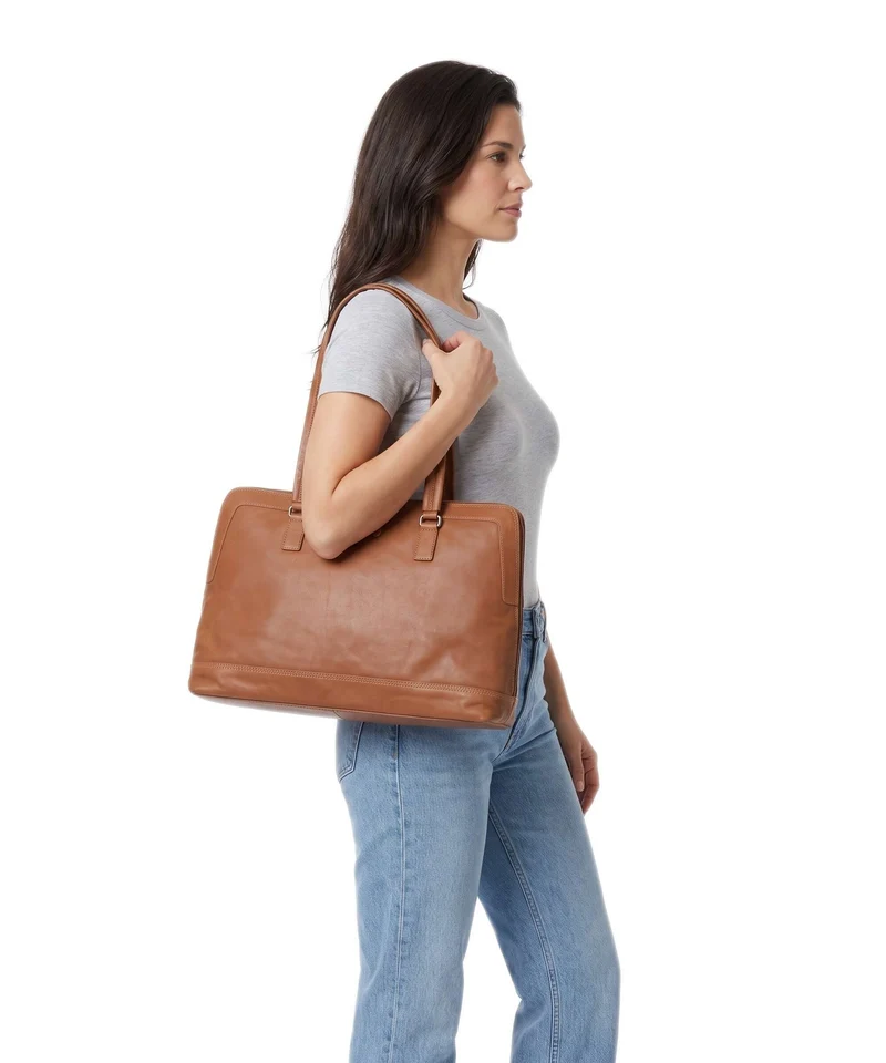 The Chesterfield Brand Wax Pull Up Cow Isara Shopper cognac