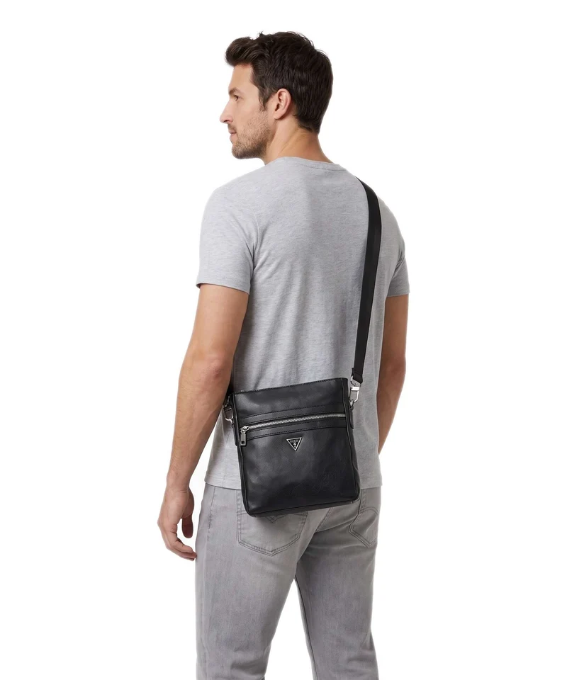 Guess Berlin Umhängetasche black