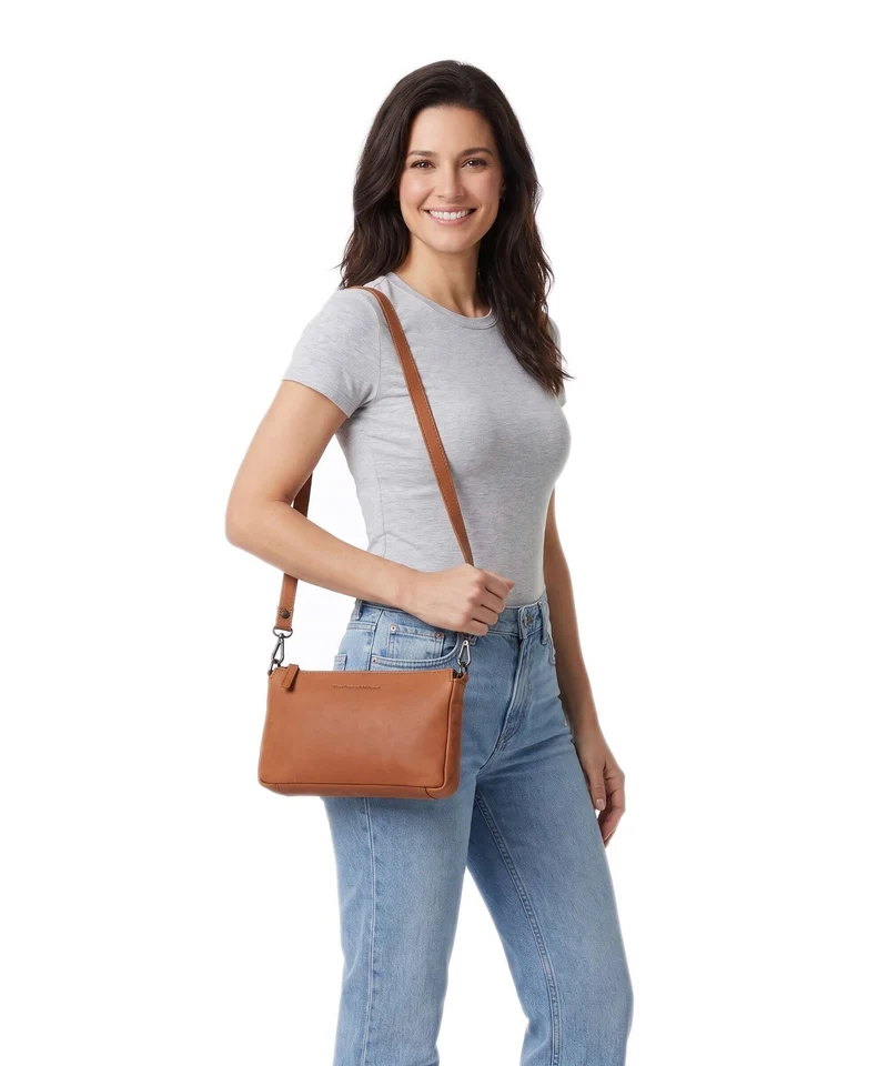 The Chesterfield Brand Wax Pull Up Cow Orinoco Schultertasche cognac