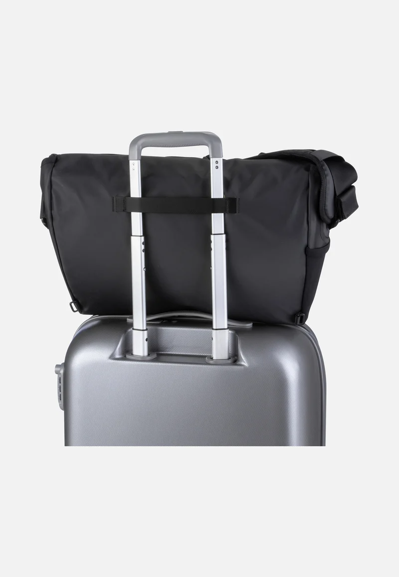 Especial Stash M Jet Black - Messenger Bag