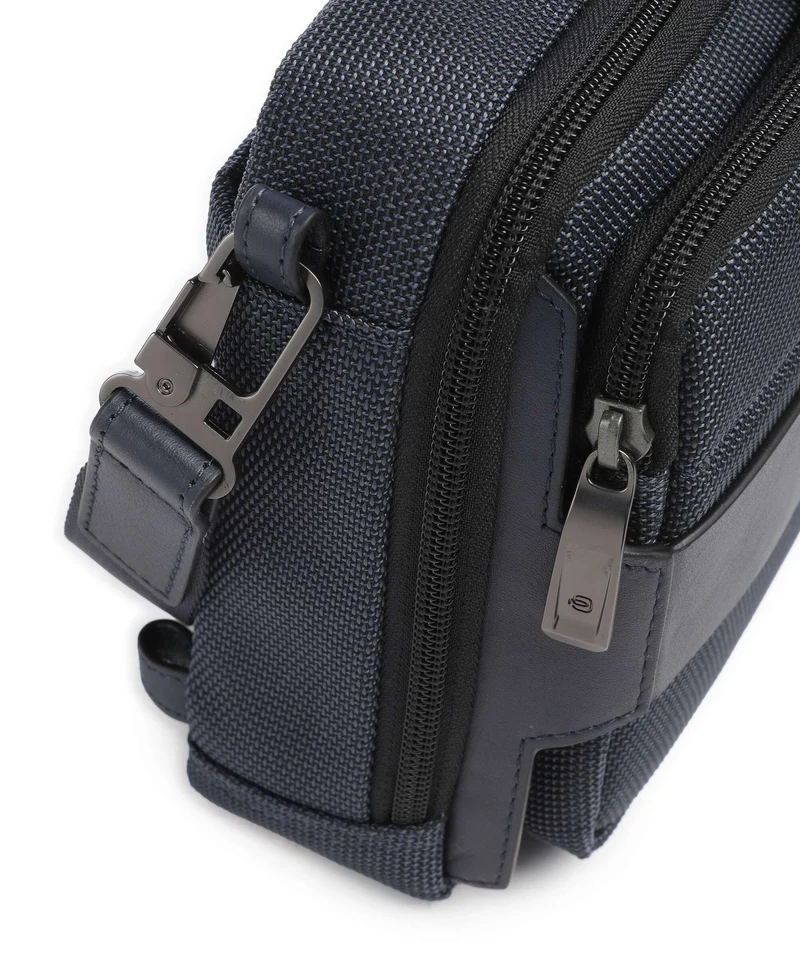 Piquadro Oberon Umhängetasche blue