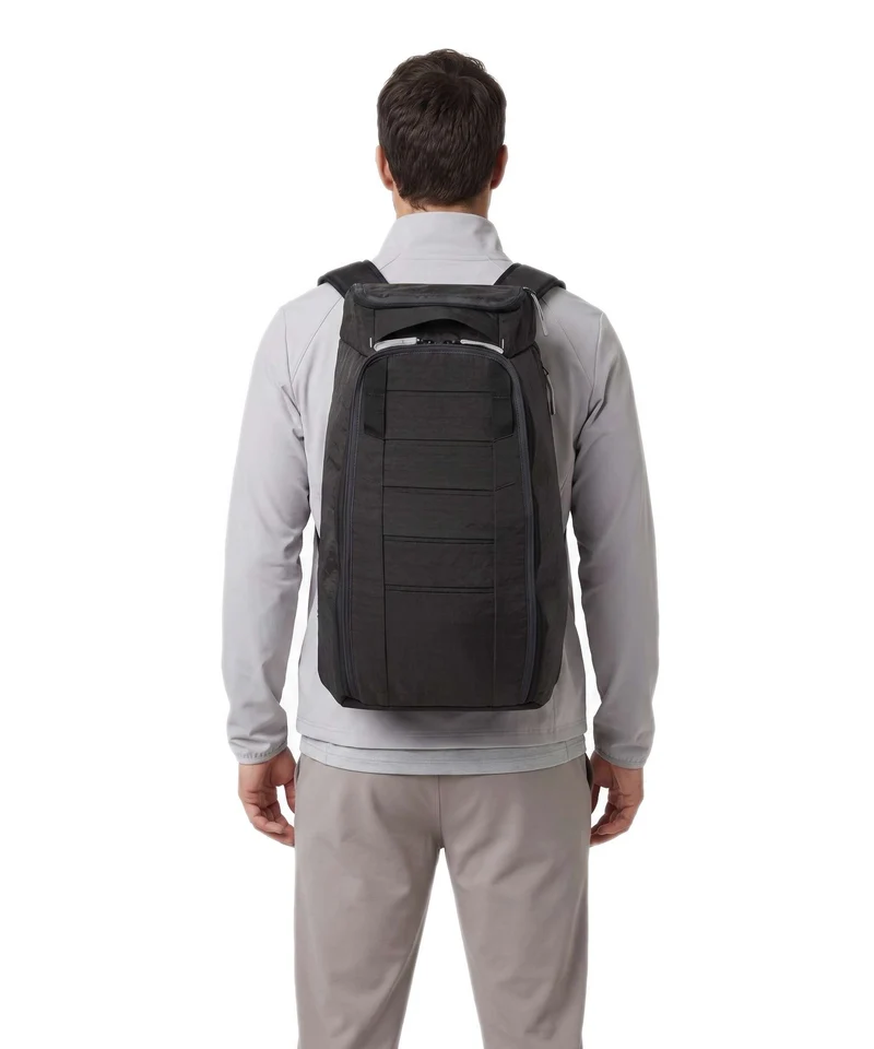 Db Hugger 30 Rucksack charcoal grey