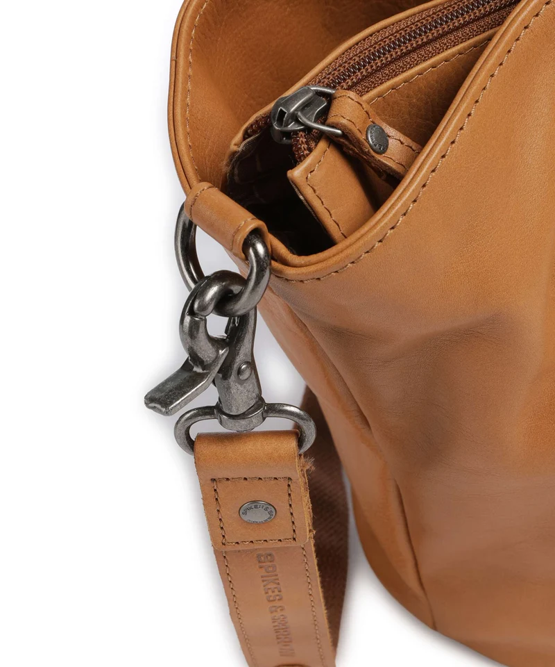 Spikes & Sparrow Woven Patty Shopper tan