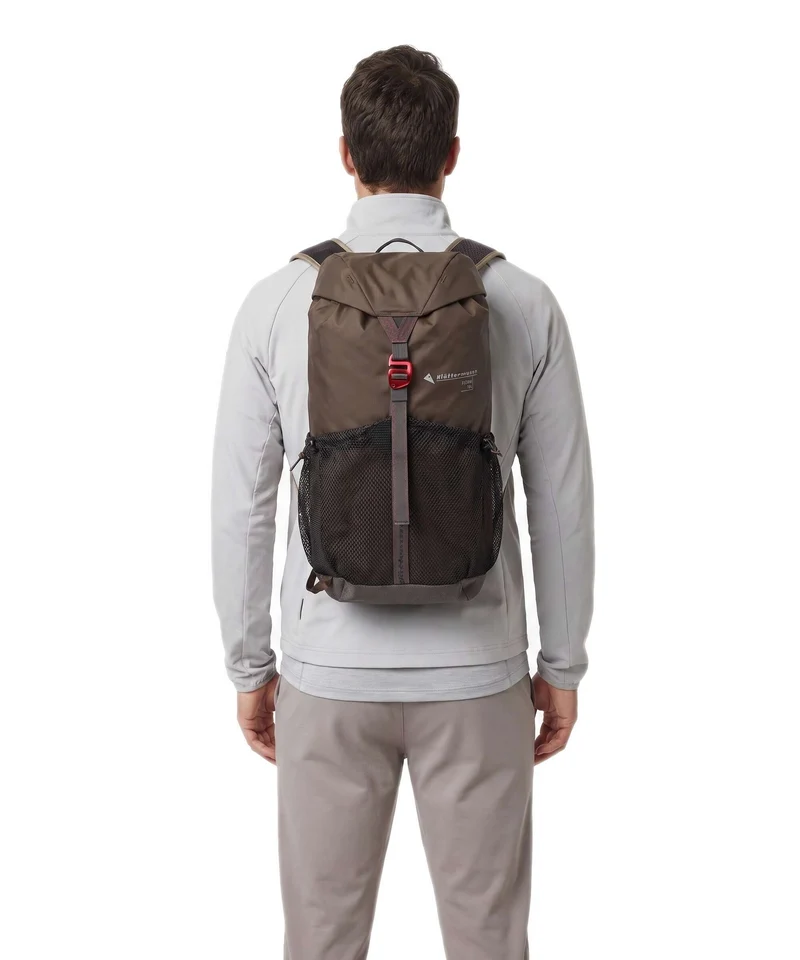 Klättermusen Fjörm 18 Trekkingrucksack slate brown