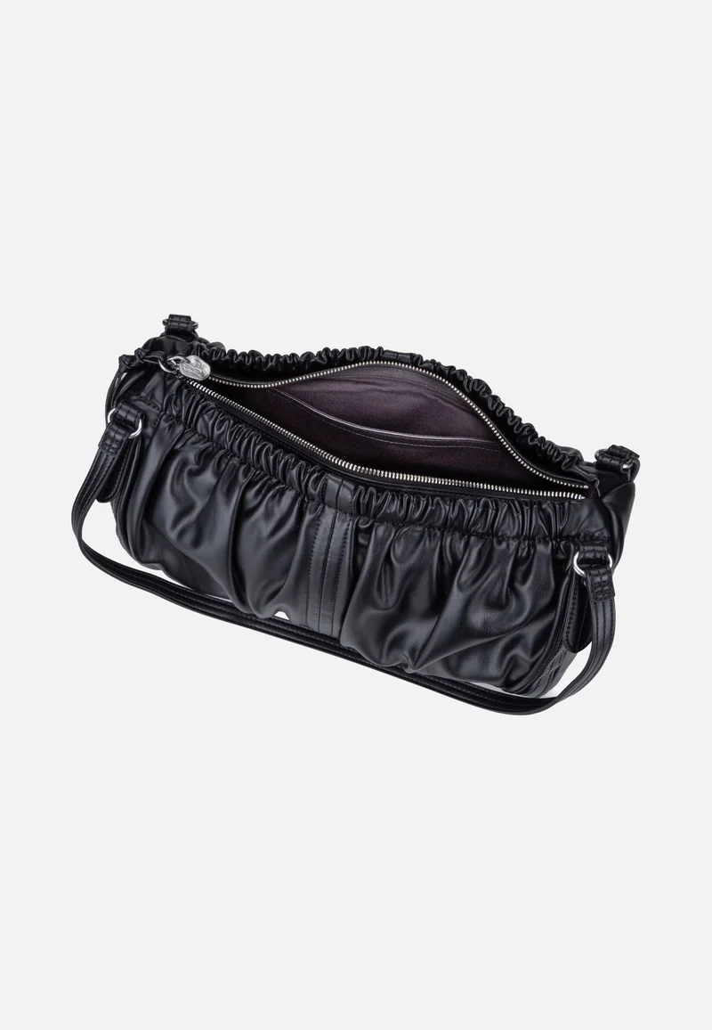 Faye Satchel M Vintage Goat Black - Satchel