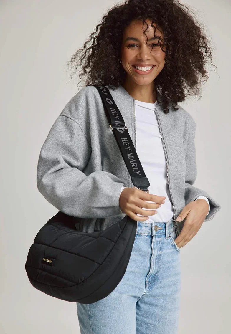 Lifetime Buddy M Black - Crossbody Bag