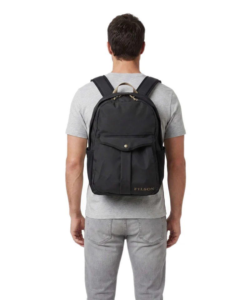 Filson Tin Cloth Rucksack black/covert