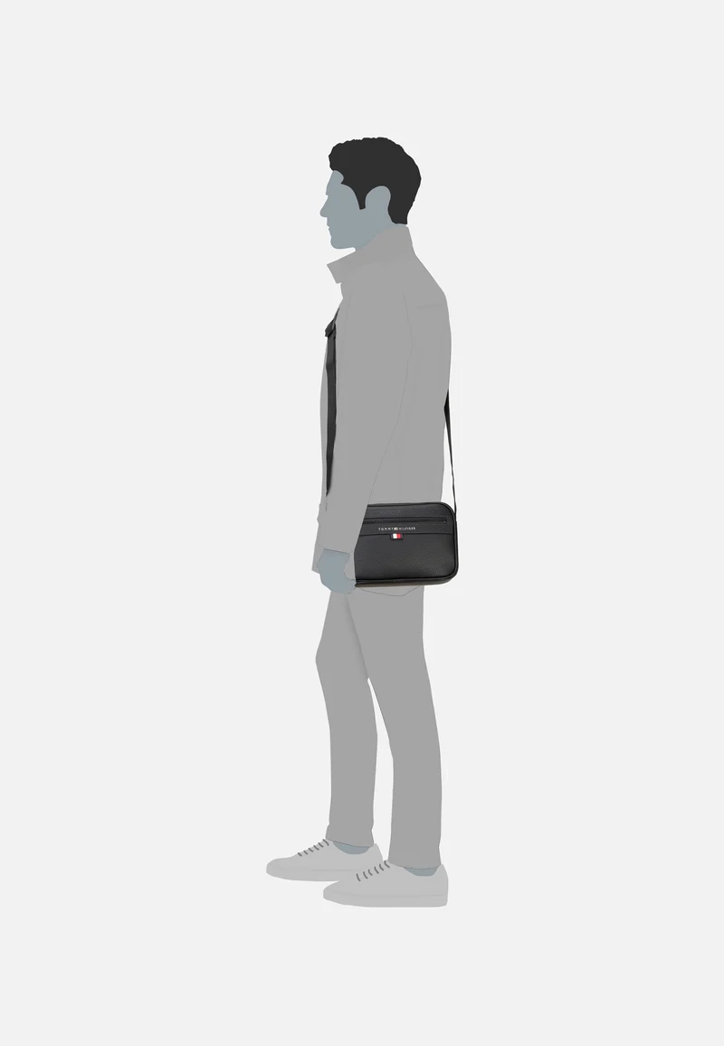 Essential PU EW Reporter Black - Crossbody Bag