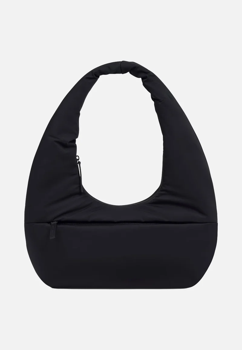 Skara Cloud Shoulder All Black - Schultertasche