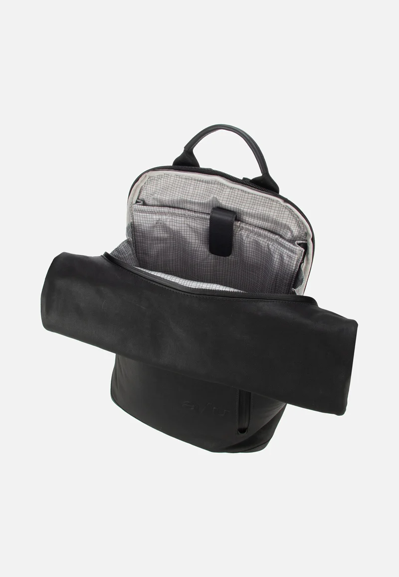 Tokio Black - Rolltop Rucksack