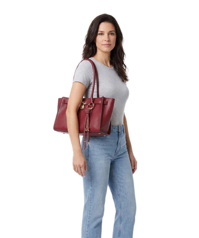 Michael Kors Hamilton Moderne Small Schultertasche deep red