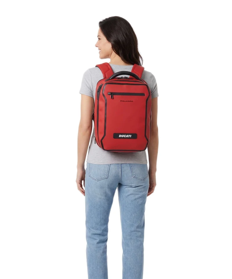 Piquadro Ducati C2OWD 30 Rucksack red