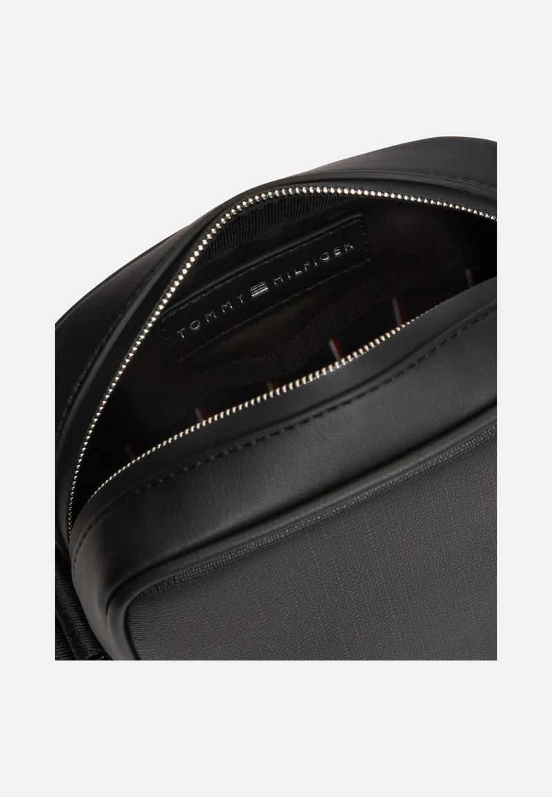 TH Textured Mini Reporter Black - Crossbody Bag