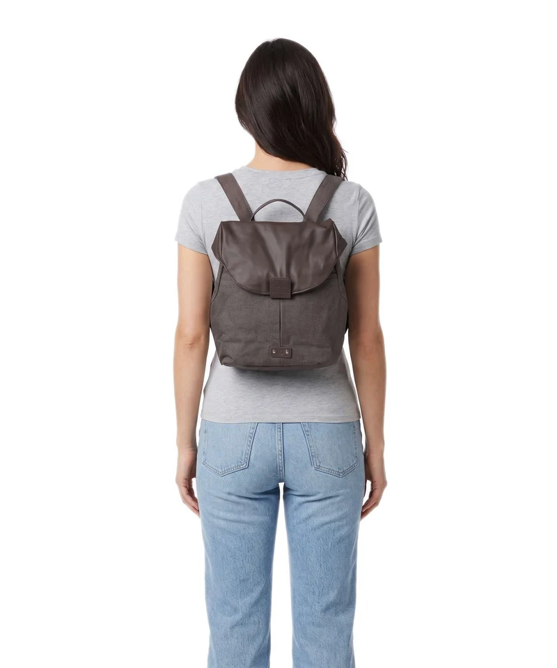 Zwei Olli OR8 Rucksack espresso