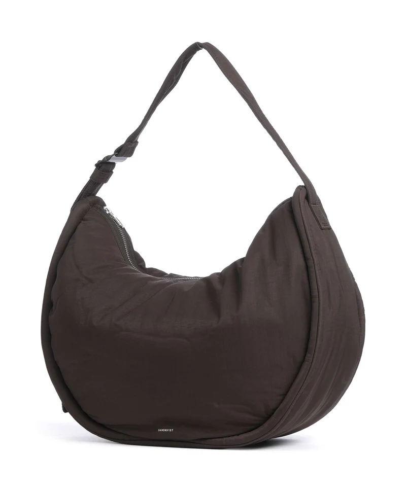 Sandqvist Curve L Beuteltasche dark brown