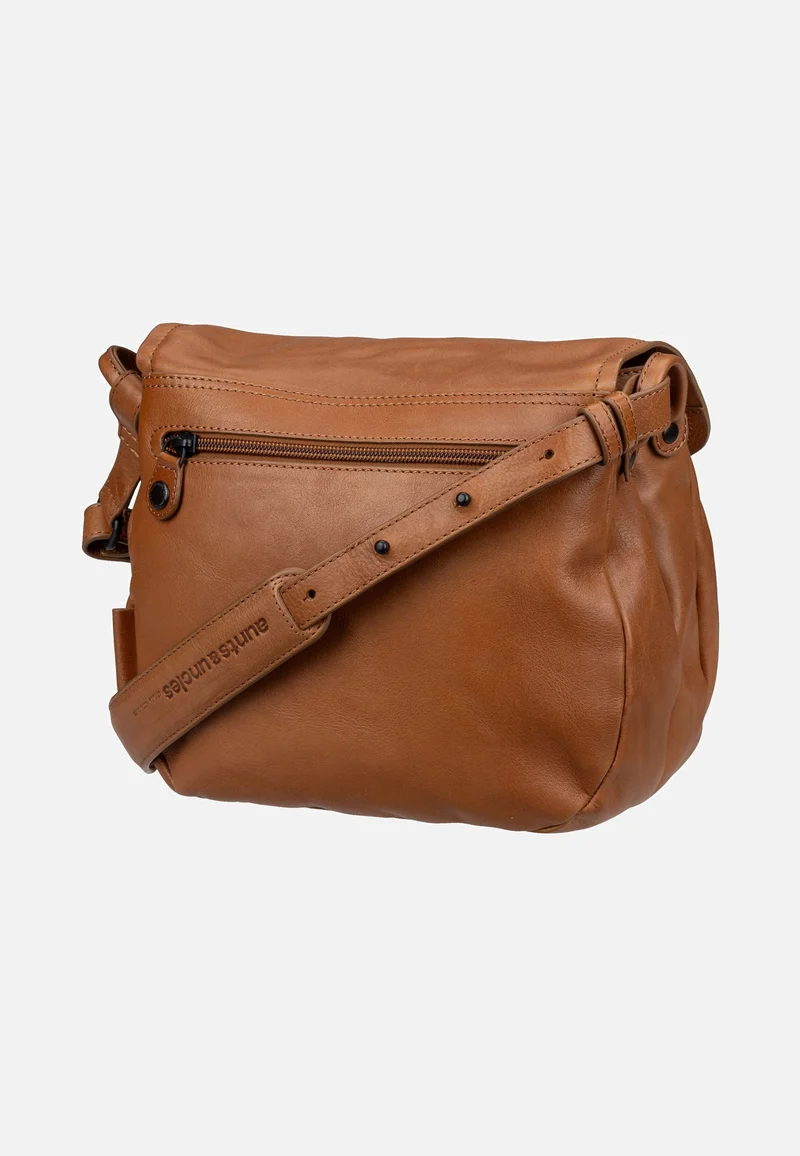 Mrs. Pineapple Pie Caramel - Saddle Bag