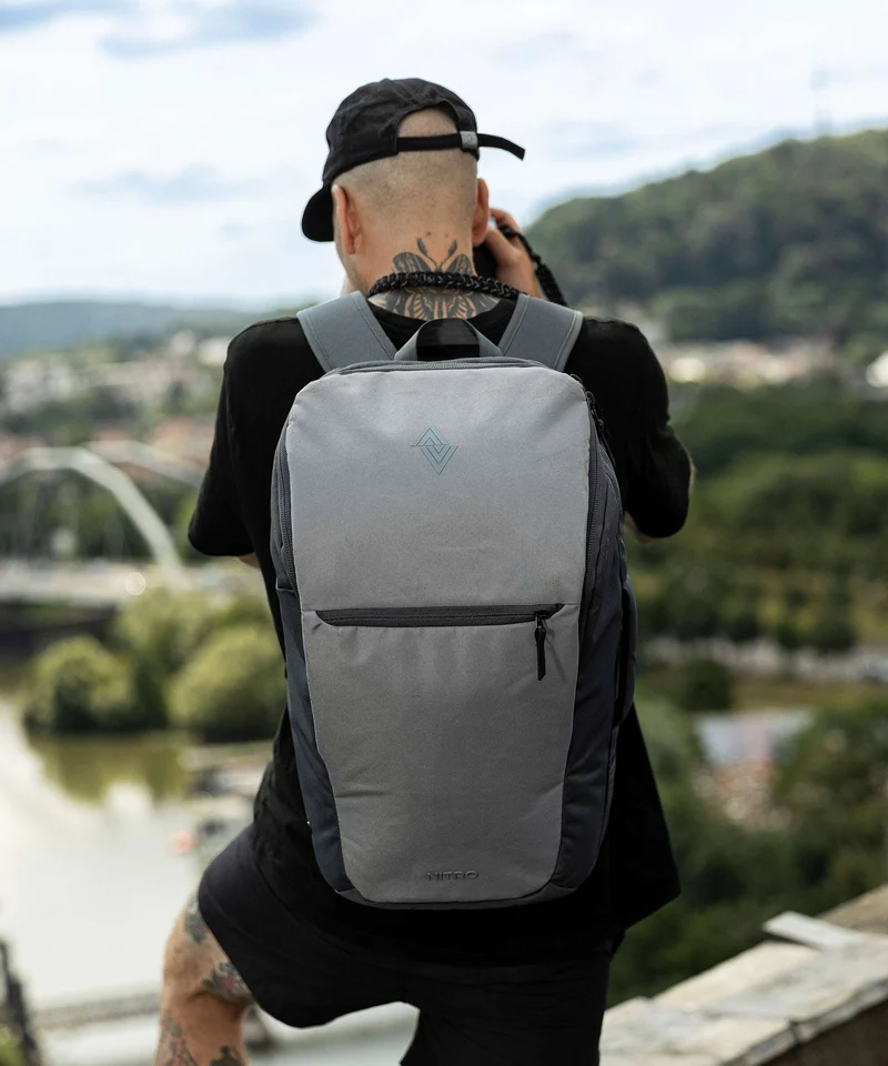 Nitro Nikuro Traveler 32 Reiserucksack graphite