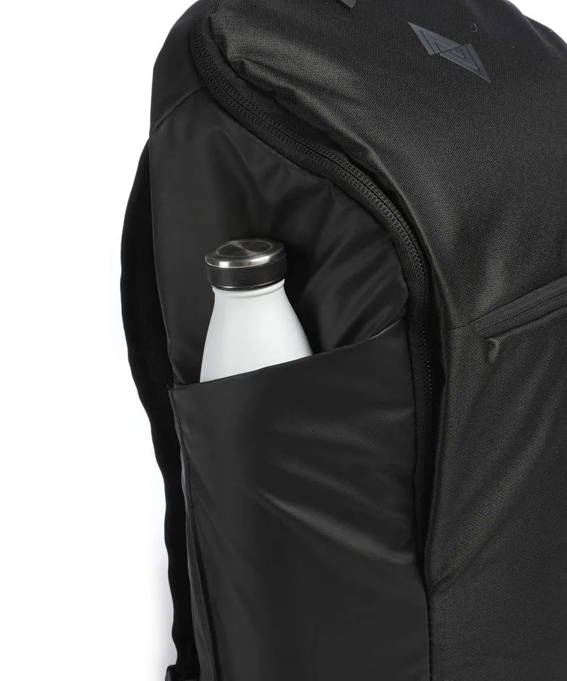 Nitro Nikuro Traveler 32 Reiserucksack black out