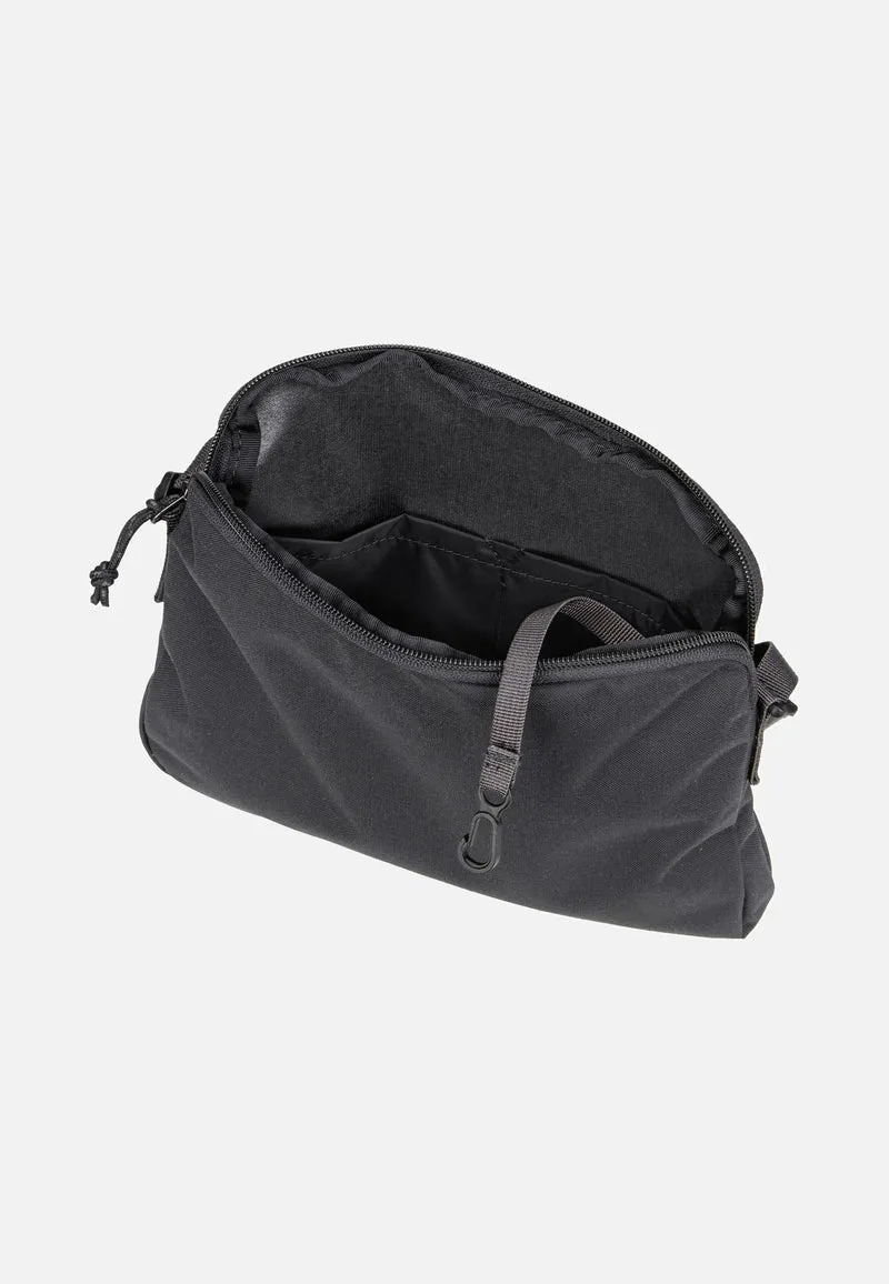Färden Carry-On Pack Coal Black - Reiserucksack
