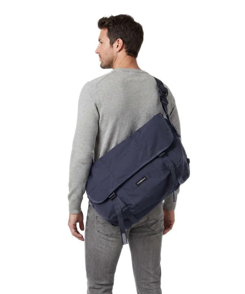 Timbuk2 Flight Classic Kuriertasche jet black