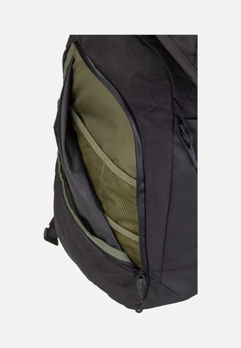Paramount Commuter 28L Black - Fahrradrucksack