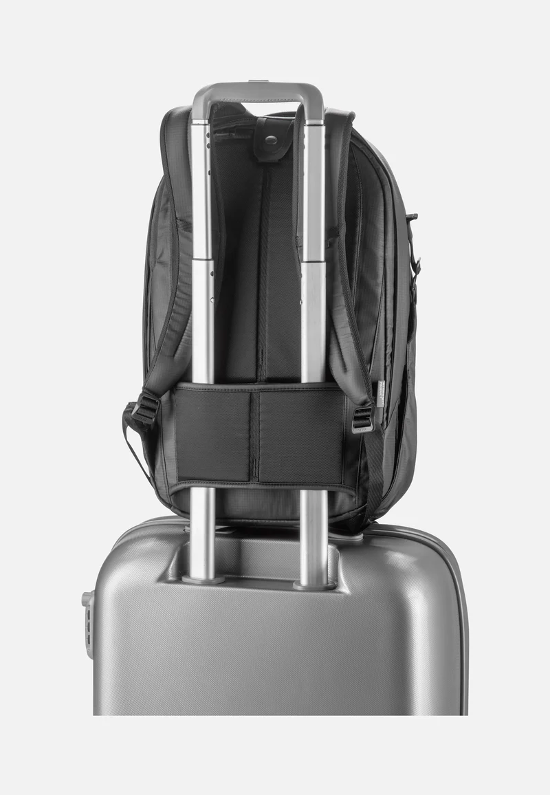 Tact 21L Black - Rucksack