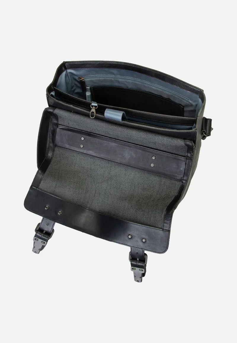 Finn Black - Messenger Bag