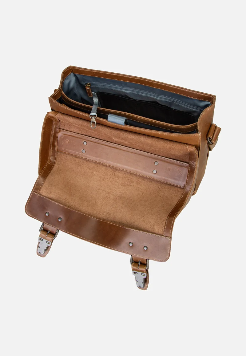 Finn Tan - Messenger Bag