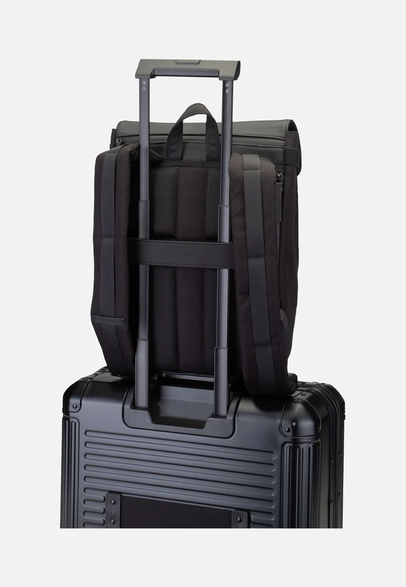 Fyn All Black - Rucksack