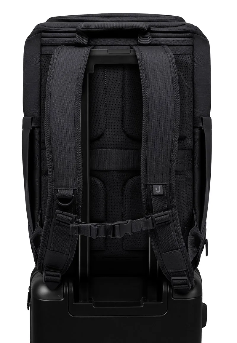Finn Large Black - Rucksack