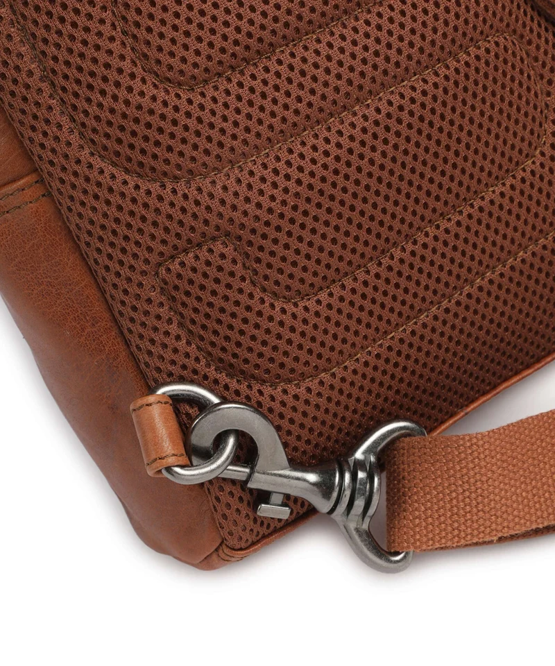 Spikes & Sparrow Bronco Washington Slingbag brandy