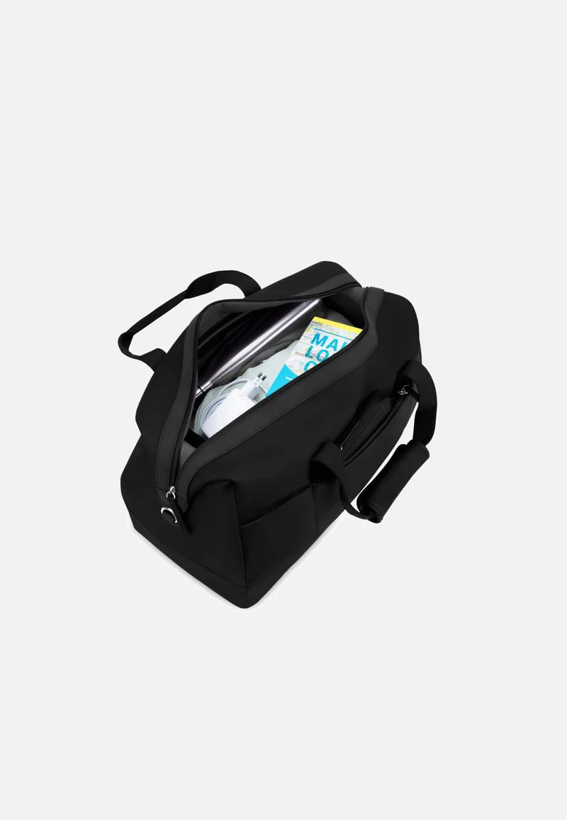 Storen All Black - Weekender