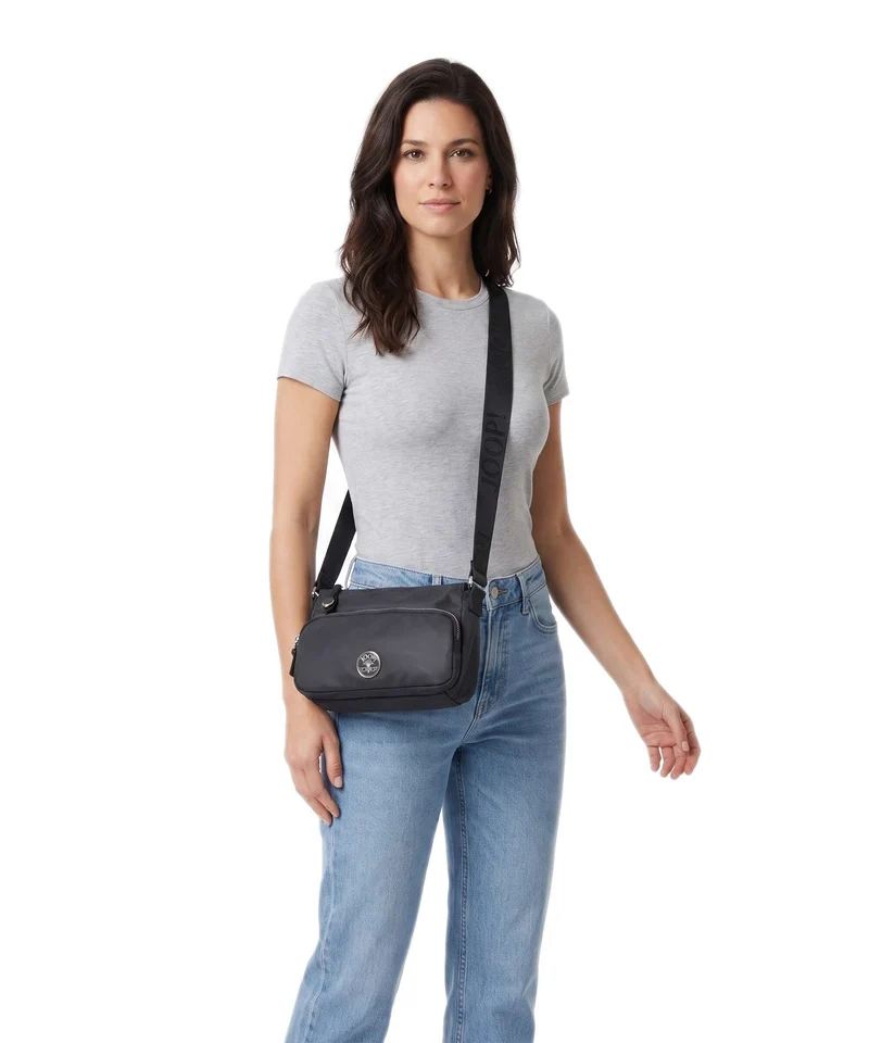 JOOP! Jeans Lietissimo 1.0 Jasmina Umhängetasche nightblue