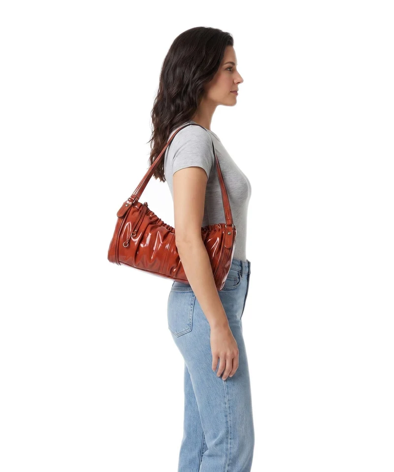Liebeskind Faye Shiny M Schultertasche red rock