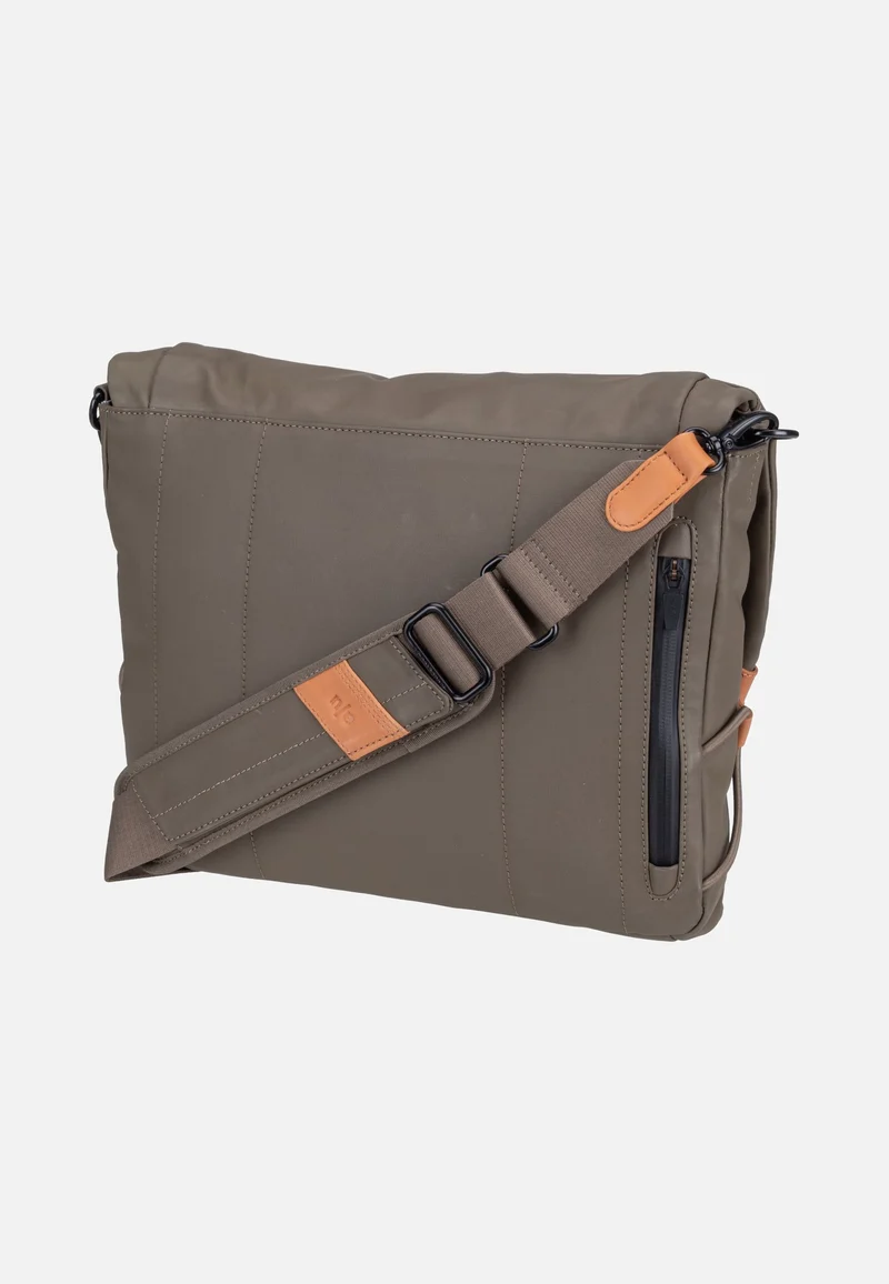 Matsumoto Fallen Rock - Messenger Bag