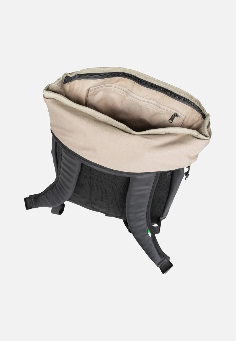 Cargo CAR200 Black - Rolltop Rucksack