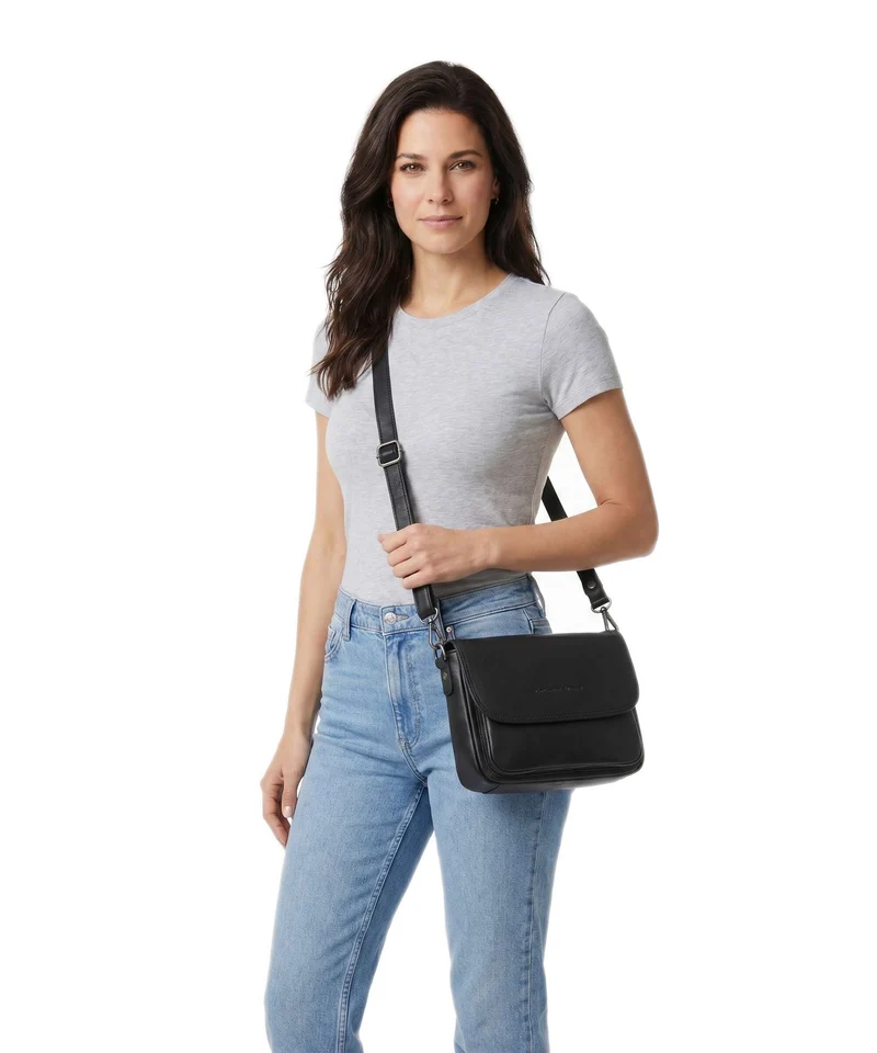 The Chesterfield Brand Serene Miloa Schultertasche black