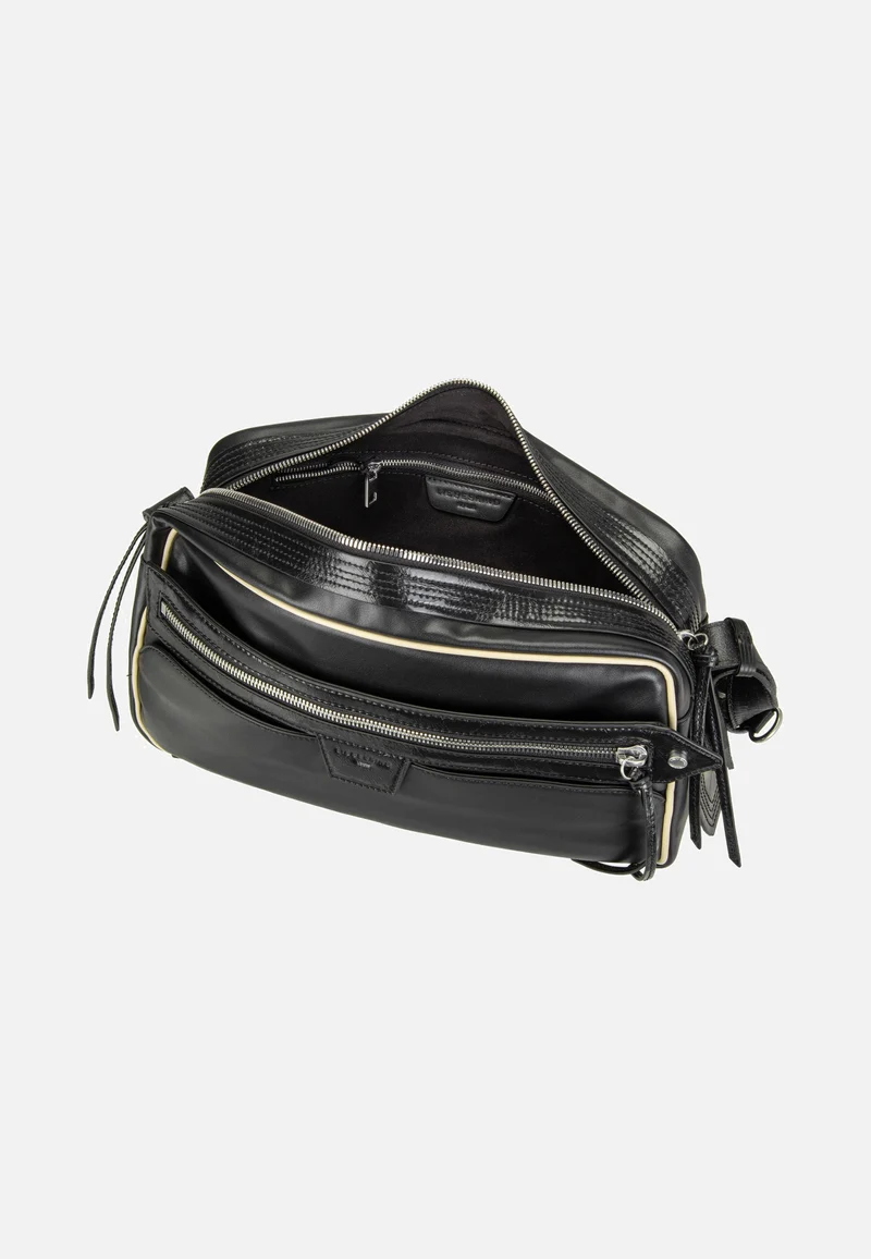 Juno Satchel M Soft Calf Black - Crossbody Bag
