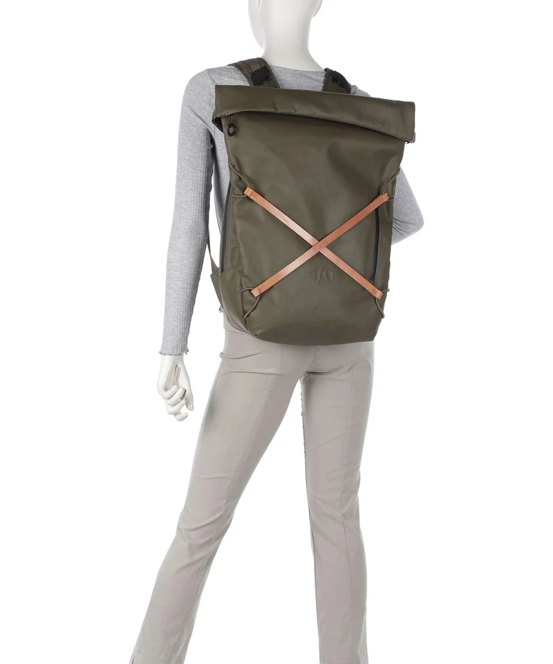 Aunts & Uncles Japan Kitakami Rucksack fallen rock