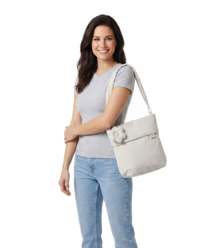 Zwei Hannah HA12 Beuteltasche offwhite