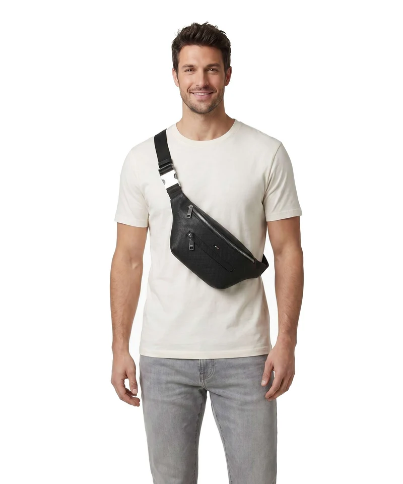 BOSS Ray Gürteltasche black